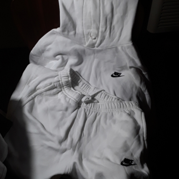 Meet your Posher, Nahh - Picture 7 of 8